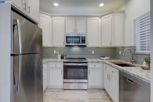 184 Copper Ridge Rd, San Ramon CA  94582-4575 exterior