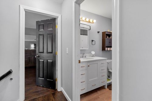 12 Byrne Rd, Northwood NH  03261-3239 exterior