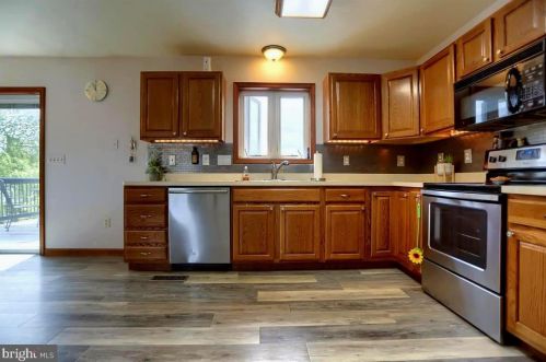 30 Delaware Dr, York Haven, PA
