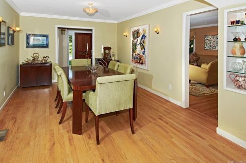 26 Bonwit Rd, Rye Brook NY  10573-1437 exterior