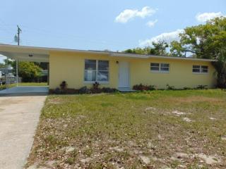 2713 Pine Ridge Dr, Titusville FL  32780-4339 exterior
