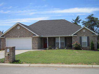 1855 Andy Ln, Maryville, TN 37803-8431