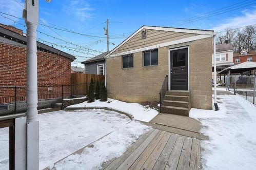 1859 Jancey St, Pittsburgh PA  15206-1146 exterior