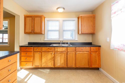 523 Berlin Ave, Mishawaka IN  46544-1503 exterior