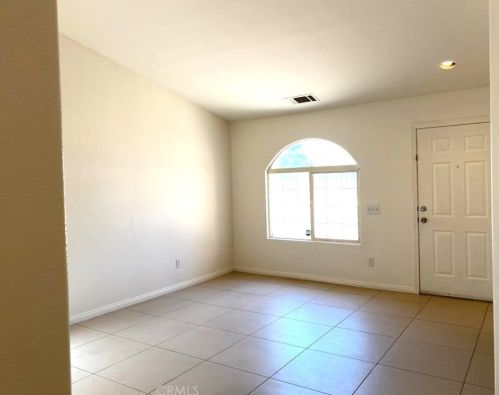 14914 Joshua St, Victorville, CA 92394-0805