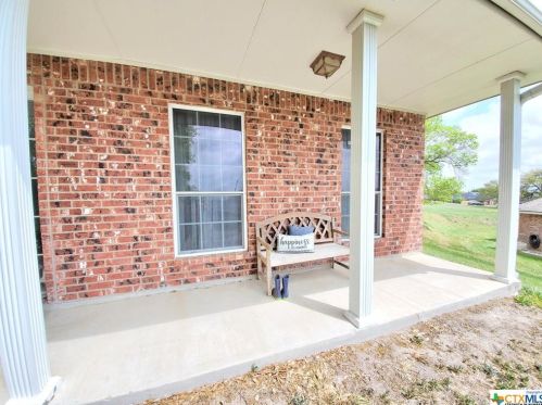 1801 Joan Dr, Copperas Cove, TX 76522-4427