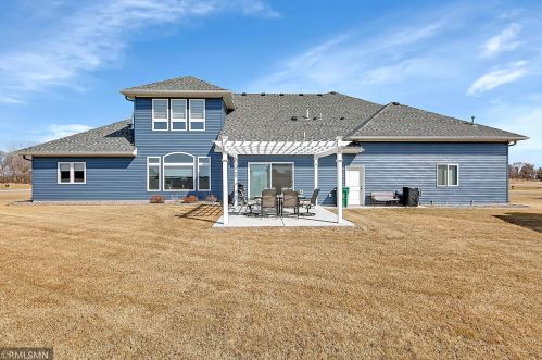 2035 Sandstone Loop, Sartell MN 56377-4732 exterior