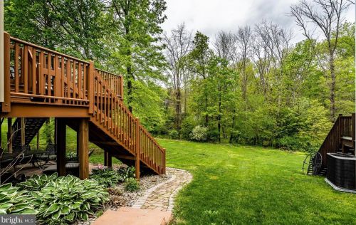 222 Clarkdale Ln, Gilbertsville PA  19525-9357 exterior