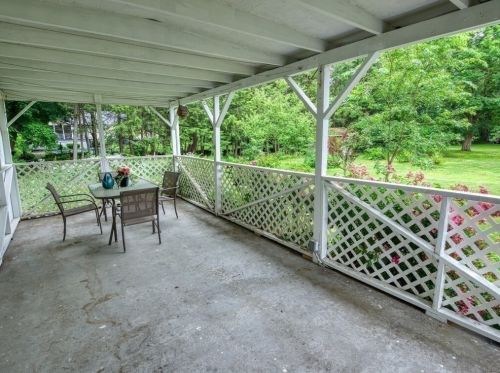 49 Poland St, Webster MA 01570-2712 exterior