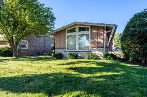 4451 Houston Ave, Milwaukee, WI 53218-4553