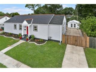 11 San Carlos Ave, New Orleans, LA 70121-2219