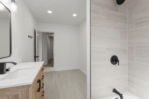 430 8th St, Oakmont PA  15139-1321 exterior