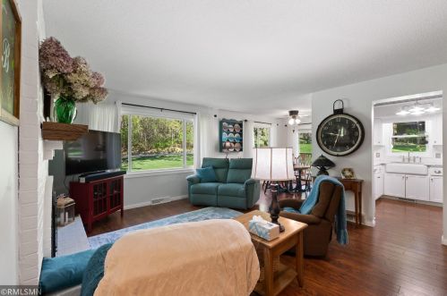 20211 Smith St, Otsego MN  55330-2018 exterior