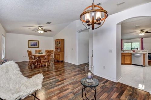 609 White Oak Way, Deland, FL 32720-2668