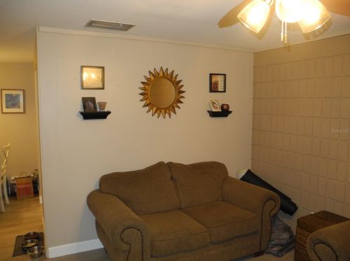 18717 Hamilton St, Lutz FL  33549-3820 exterior