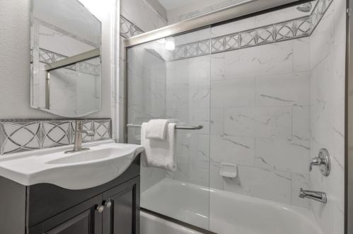 182 Morrison Ave, San Jose CA 95126-4826 exterior