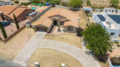 1554 Fairway Dr, Nogales, AZ 85621-3805