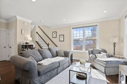 91 Broad St, Stamford, CT 06901-2313