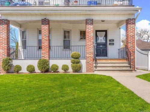 13 Hanford Ave, New Rochelle, NY 10805-2404