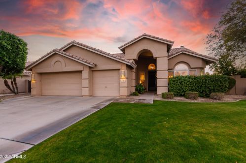3410 Beverly Pl, Chandler, AZ 85248-3824