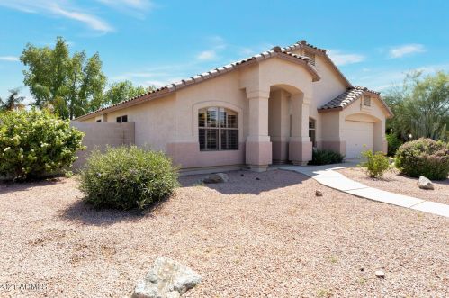 2231 Fairview St, Chandler, AZ 85225-2324