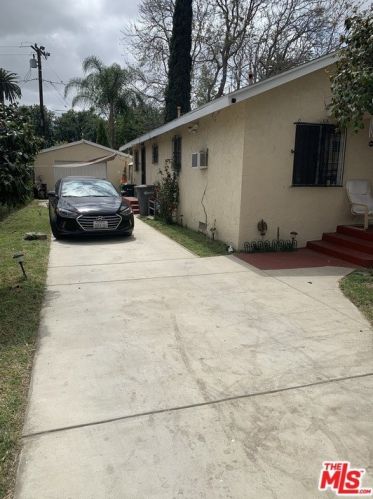3122 Redwood Ave, Lynwood, CA 90262-4139