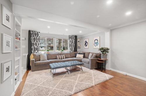 2507 Hunting Ridge Trl, Bridgeville PA  15017-1611 exterior