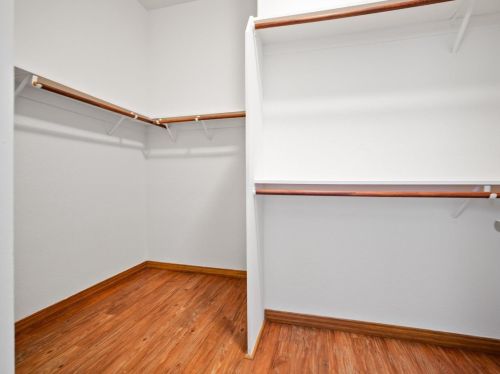 2431 Emerald Lake Ln, Elk Grove CA  95758-3608 exterior