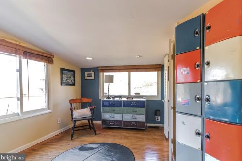 23 Dunminning Rd, Newtown Square PA  19073-1801 exterior