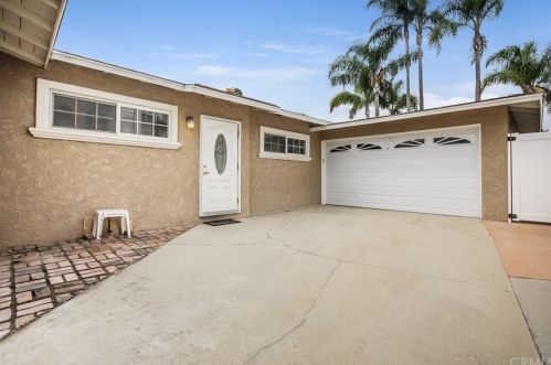 575 27th St, Manhattan Beach CA  90266-2209 exterior