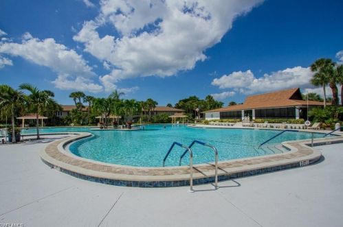 3658 Arctic Cir, Naples FL  34112-5050 exterior