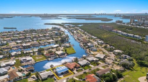 5 Fairview Blvd, Fort Myers Beach FL  33931-4565 exterior