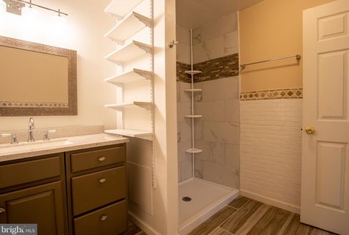 157 President Dr, Dover DE  19901-5263 exterior