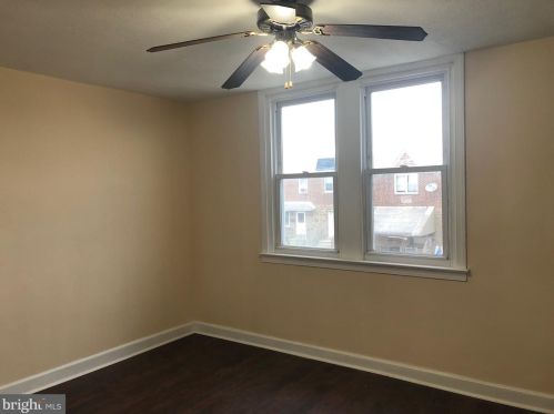 4710 Hartel Ave, Philadelphia PA  19136-3307 exterior