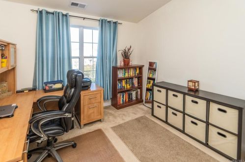 1214 Hustis Dr, Fishkill NY  12524-4968 exterior