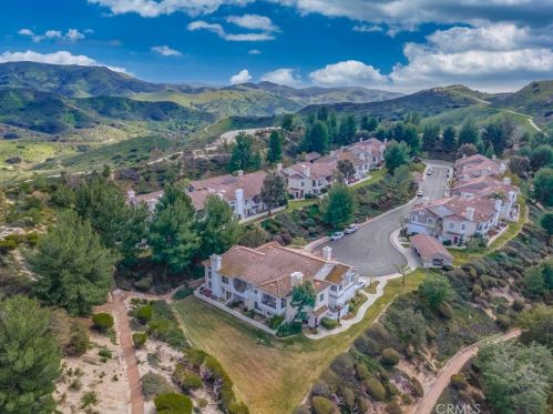 1005 Rising Sun Ct, Anaheim CA  92808-2407 exterior