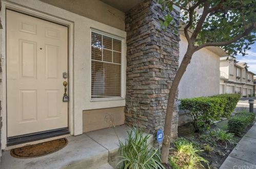 17832 Elm Ct, Long Beach, CA 90746-7429