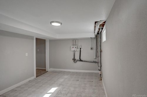 1375 Dayton St, Denver CO 80231-3425 exterior