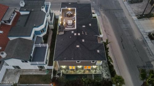 820 Mandalay Bch Rd, Oxnard CA 93035-1078 exterior