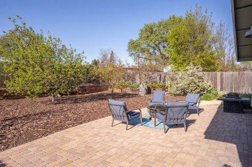 780 Salinas Ave, Templeton CA  93465-5071 exterior