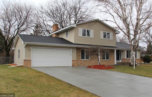 3755 Saratoga Ln, Minneapolis, MN 55441-2437
