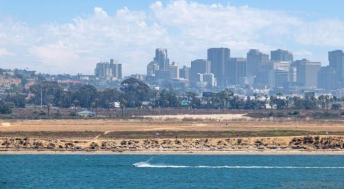 3328 Crown Pt Dr, San Diego CA 92109-6711 exterior