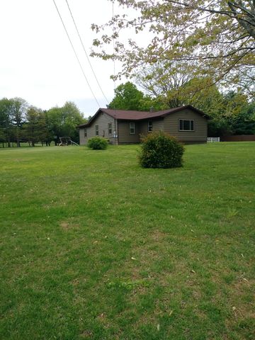 766 Russell Rd, Chandler, IN 47610-9682