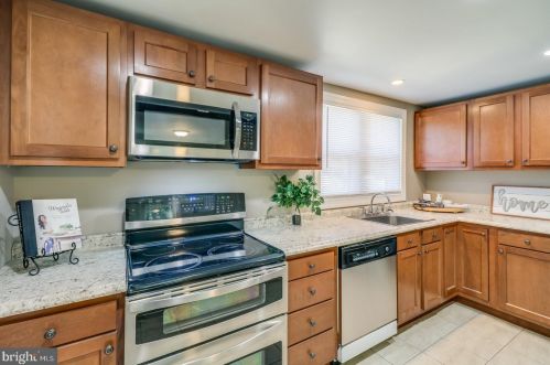 714 Division St, Dover DE  19904-2732 exterior