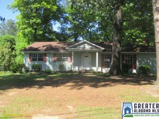 1305 Woodfall Dr, Birmingham, AL 35228-3239