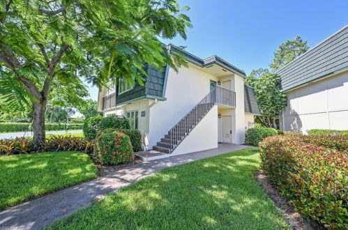 1772 Bald Eagle Dr, Naples, FL 34105-2955