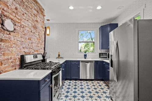 309 Mckinley Ave, Pittsburgh PA  15202-2811 exterior