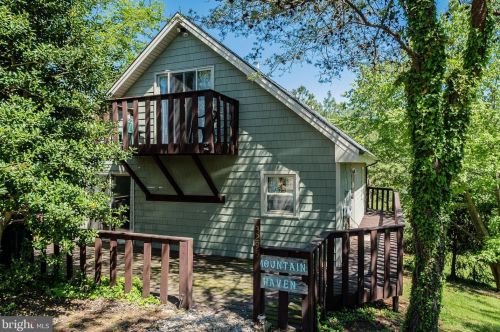 3295 Lanier Ln, Mc Gaheysville VA  exterior