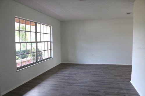10728 Footprint Ln, Port Richey, FL 34668-2713
