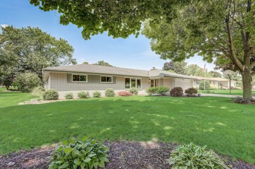 4975 Courtland Pkwy, Waukesha, WI 53151-7641